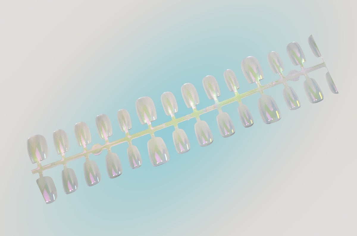 Cat Eye Iridescent Nail Strips