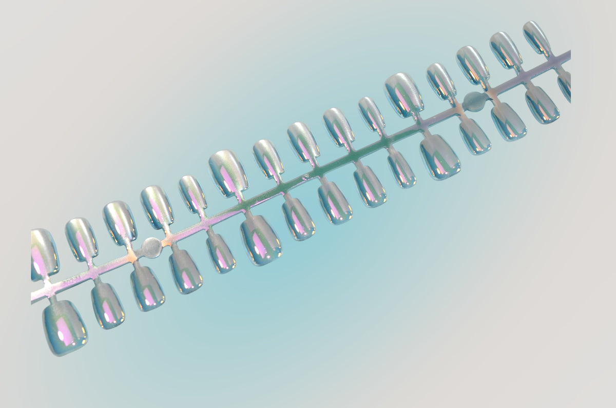 Cat Eye Iridescent Nail Strips